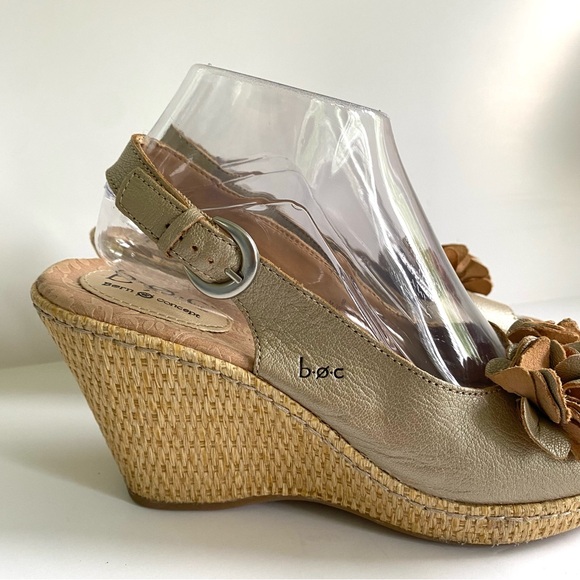 Born BOC Metallic Floral Leather Slingback Woven Wedge Sandals Peep Toe Size 9 - Picture 3 of 9